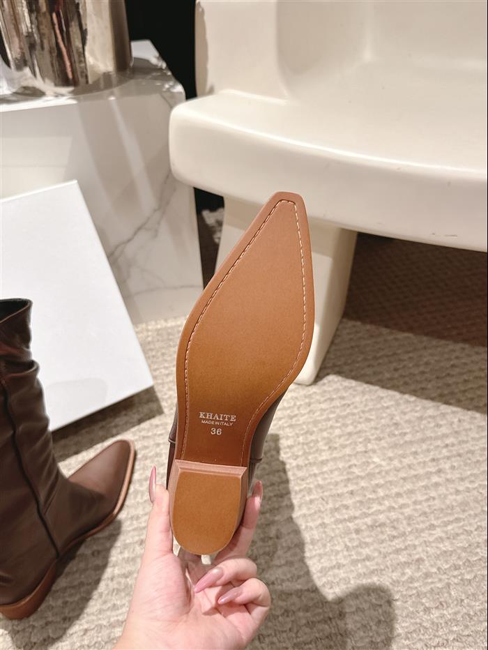 2025112817447357 460